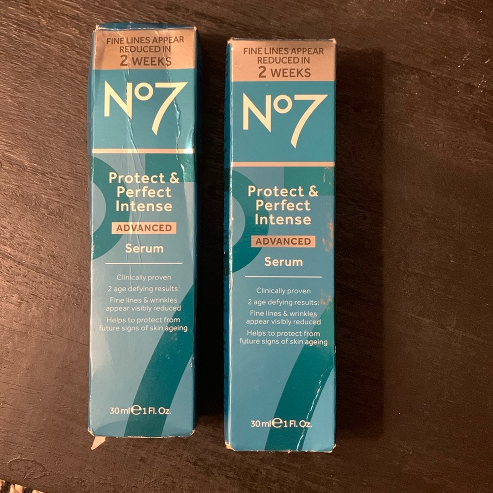2 full sized products. No 7 Protect & Perfect Intense Advanced Serum.